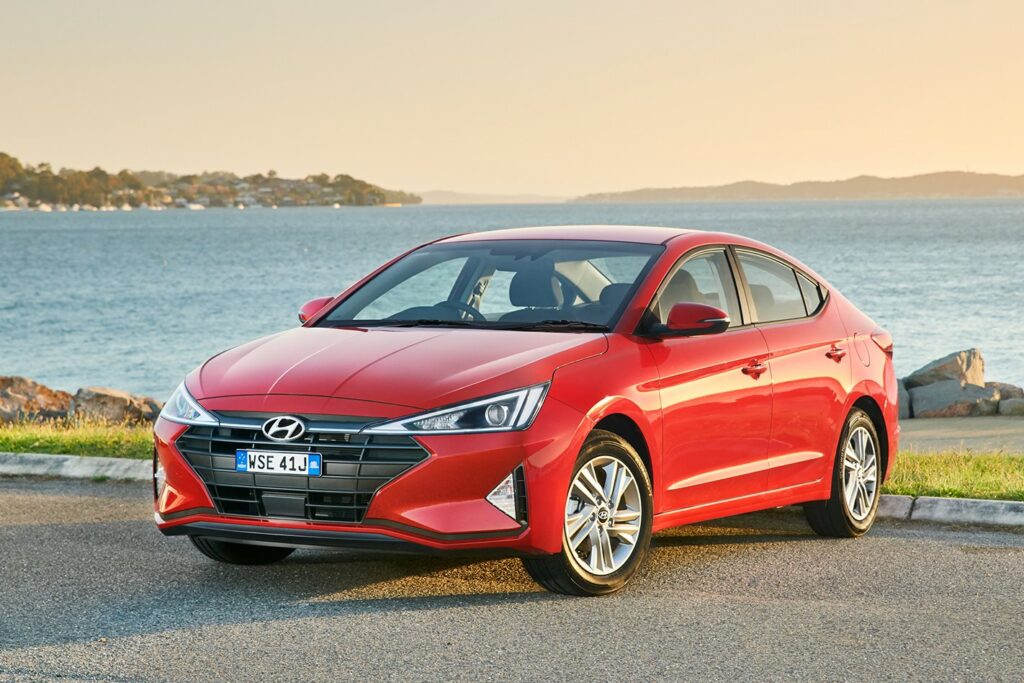 2019 Hyundai Elantra range