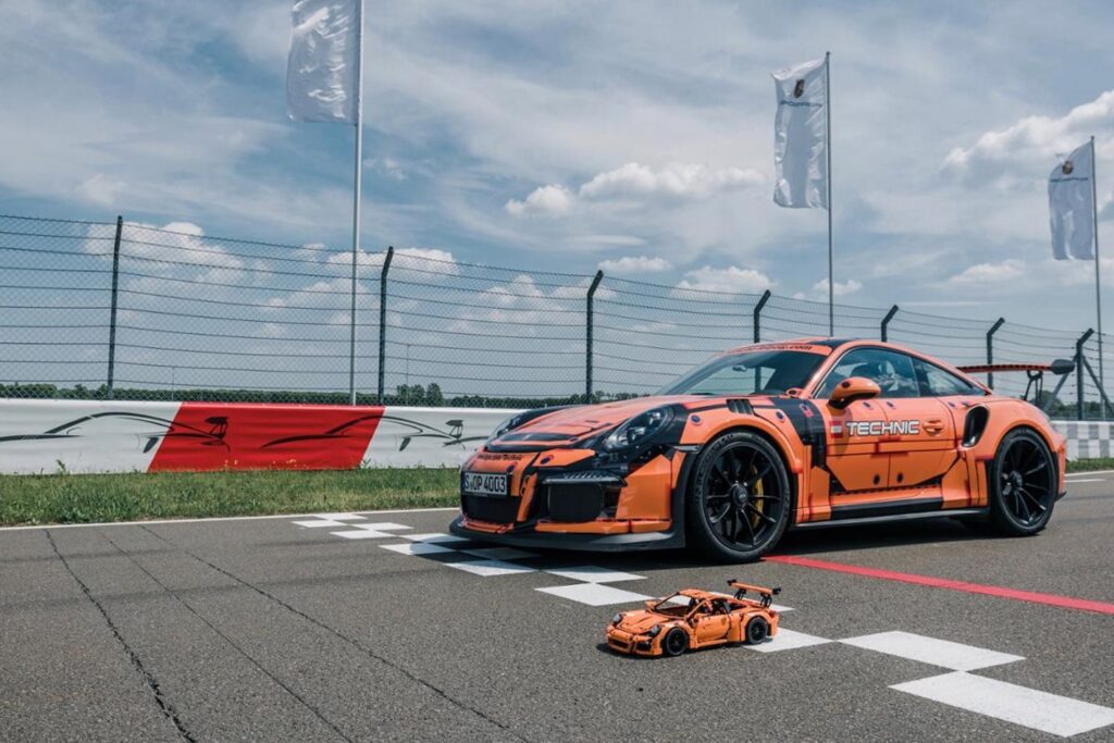 Christmas gift guide for car enthusiasts