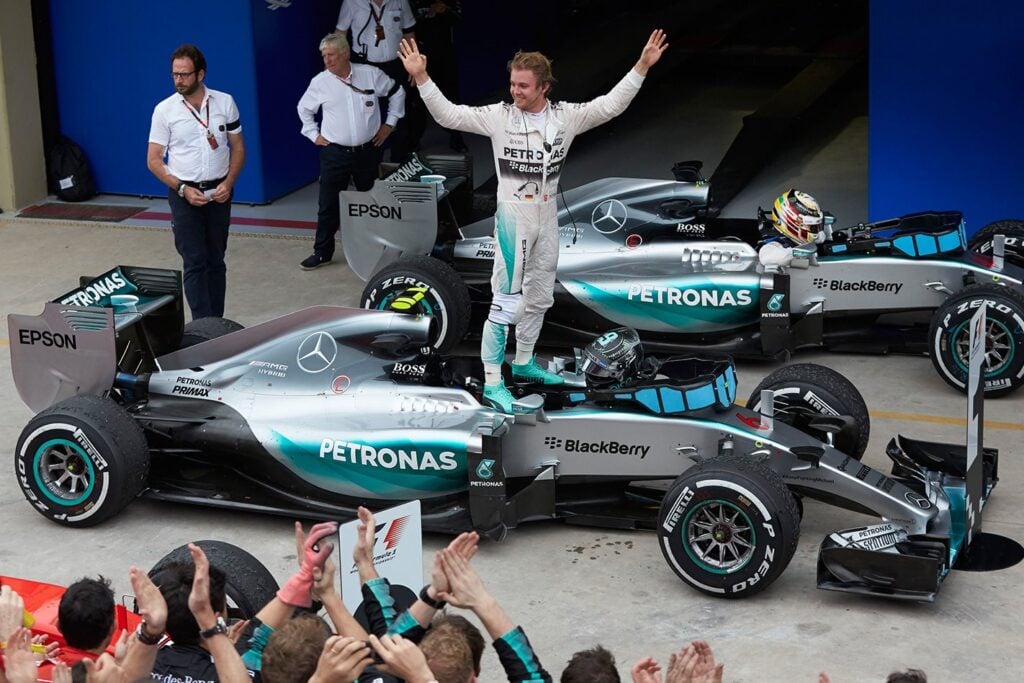 Rosberg seals the deal in F1 Brazil