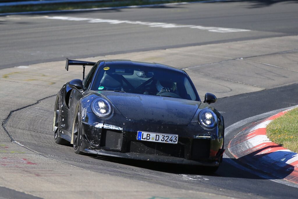 2018 Porsche 911 GT2 RS