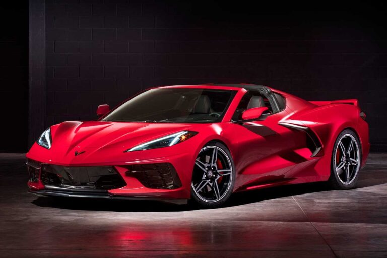 2020 Chevrolet Corvette C8 detailed