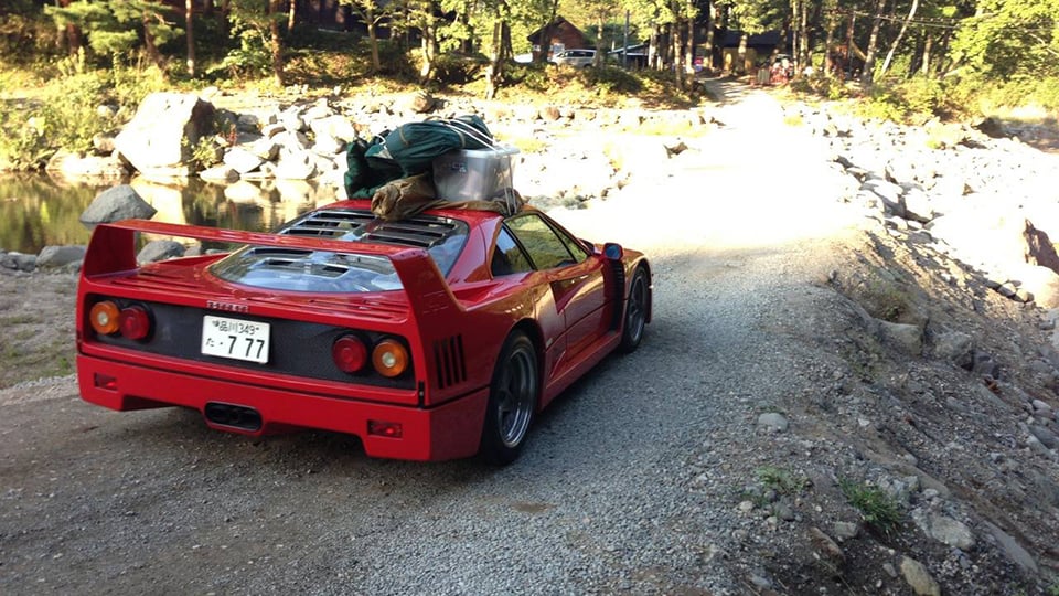 Ferrari F40 camping Japan
