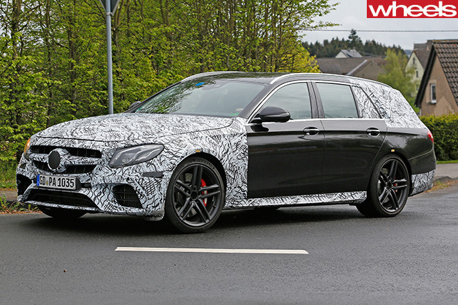 Mercedes -E63-AMG-Estate -front -side -driving