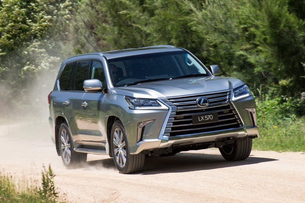 2016 Lexus LX570 review