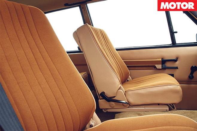 1978 Range Rover reborn interior