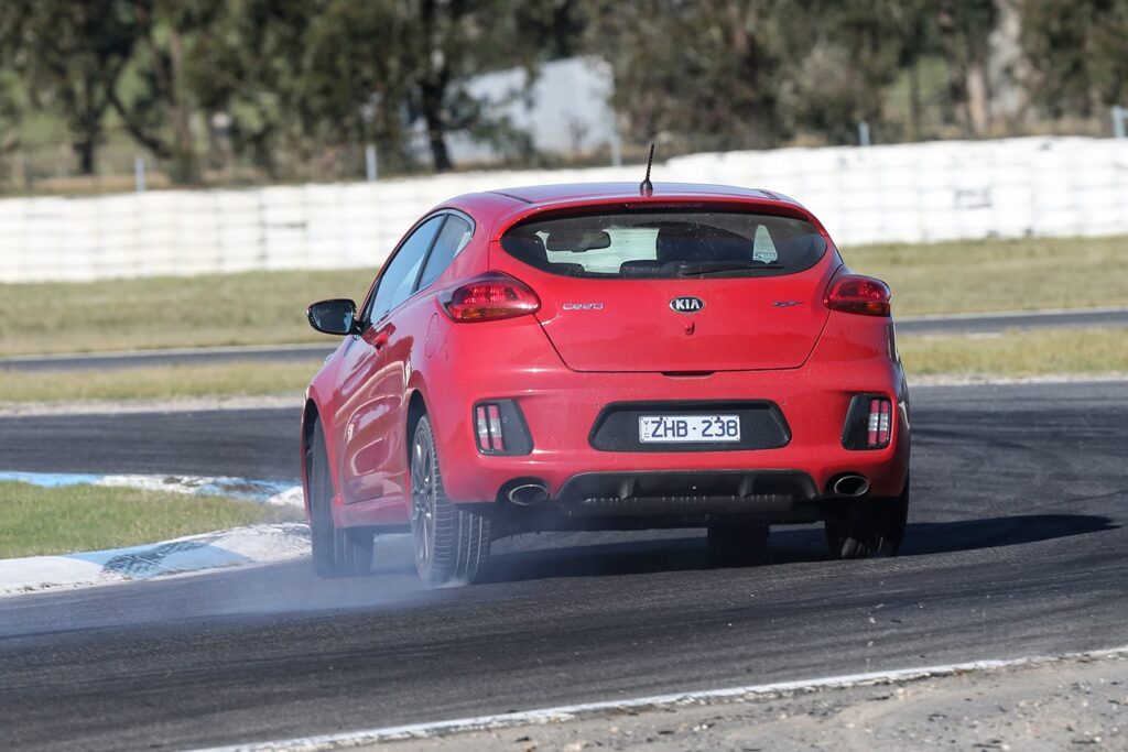Kia ProCeed GT