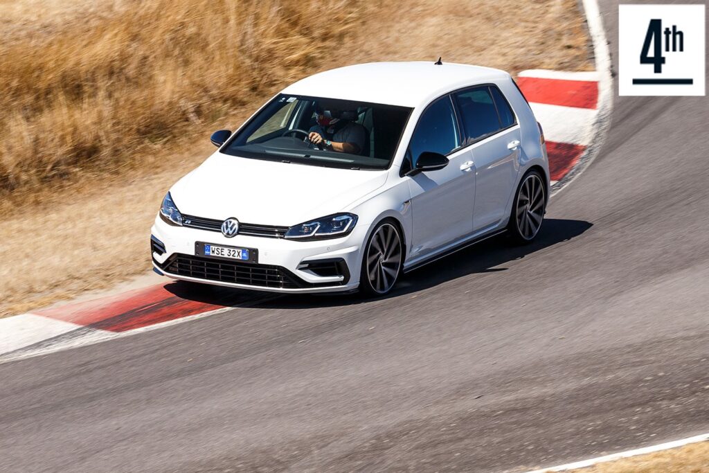 volkswagen golf r grid front qtr