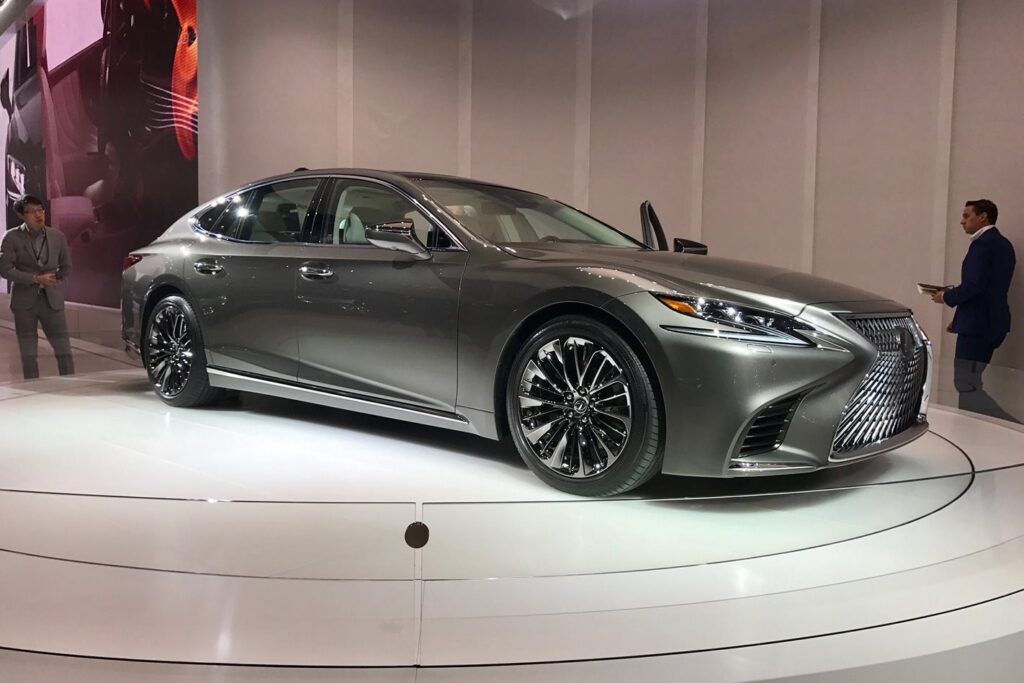2018 Lexus LS