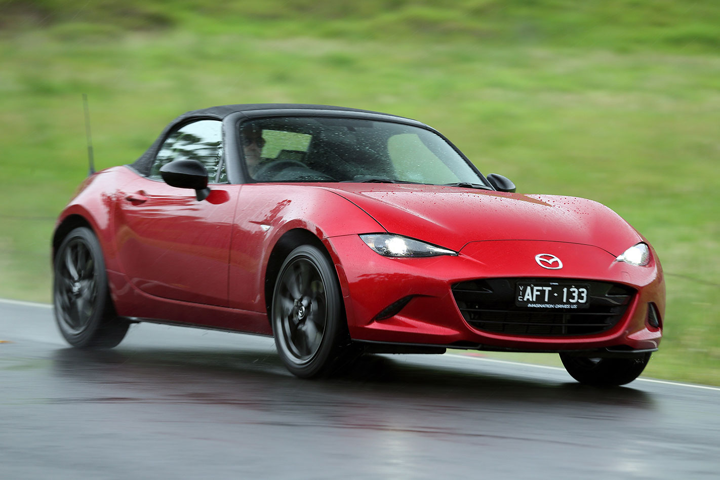 Mazda -MX-5-2.0-litre -driving