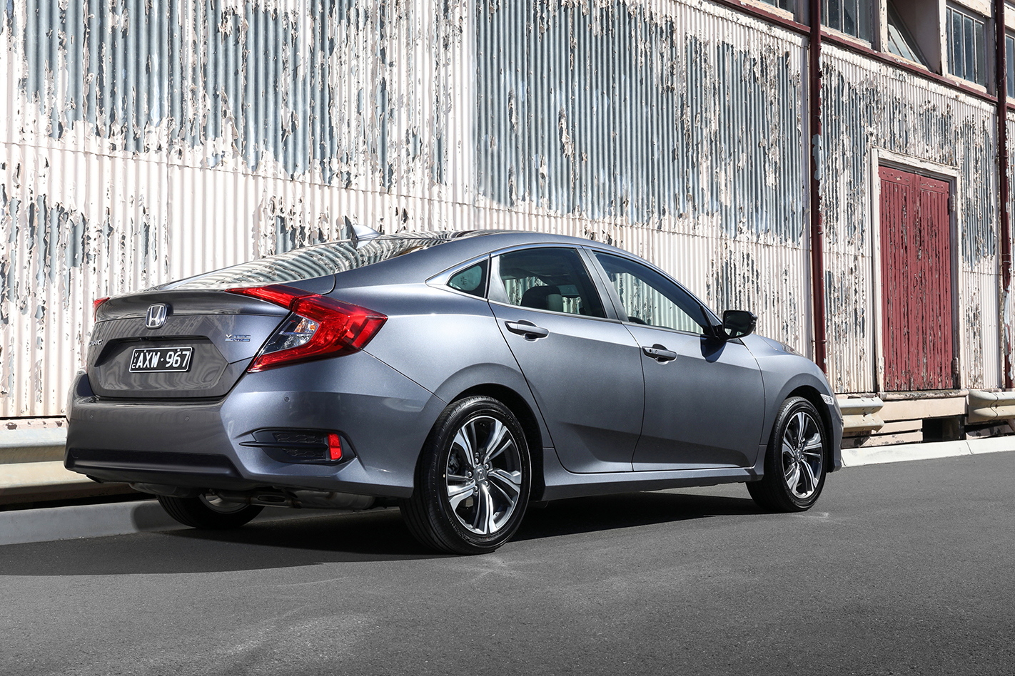 Honda Civic VTi-LX sedan