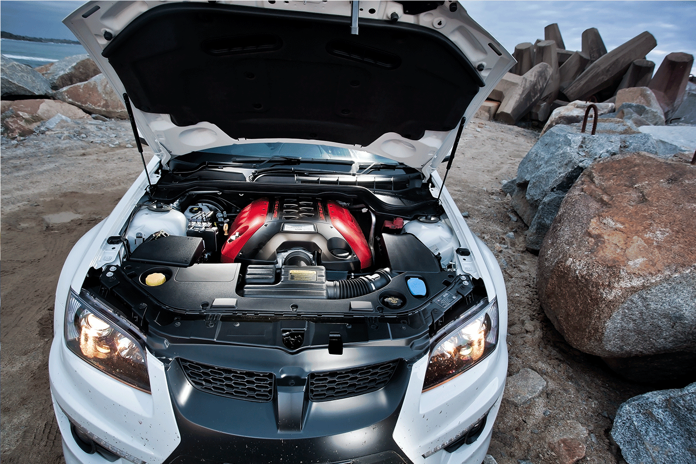 Blat in Black 2011 HSV Black Edition Engine