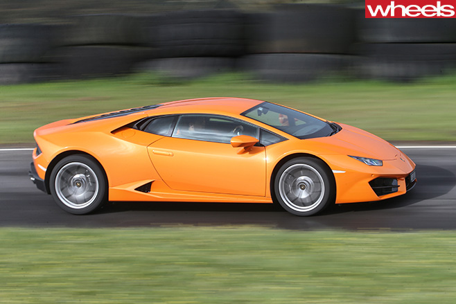 Lamborghini -Huracan -side