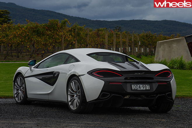 Mc Laren -540C-rear