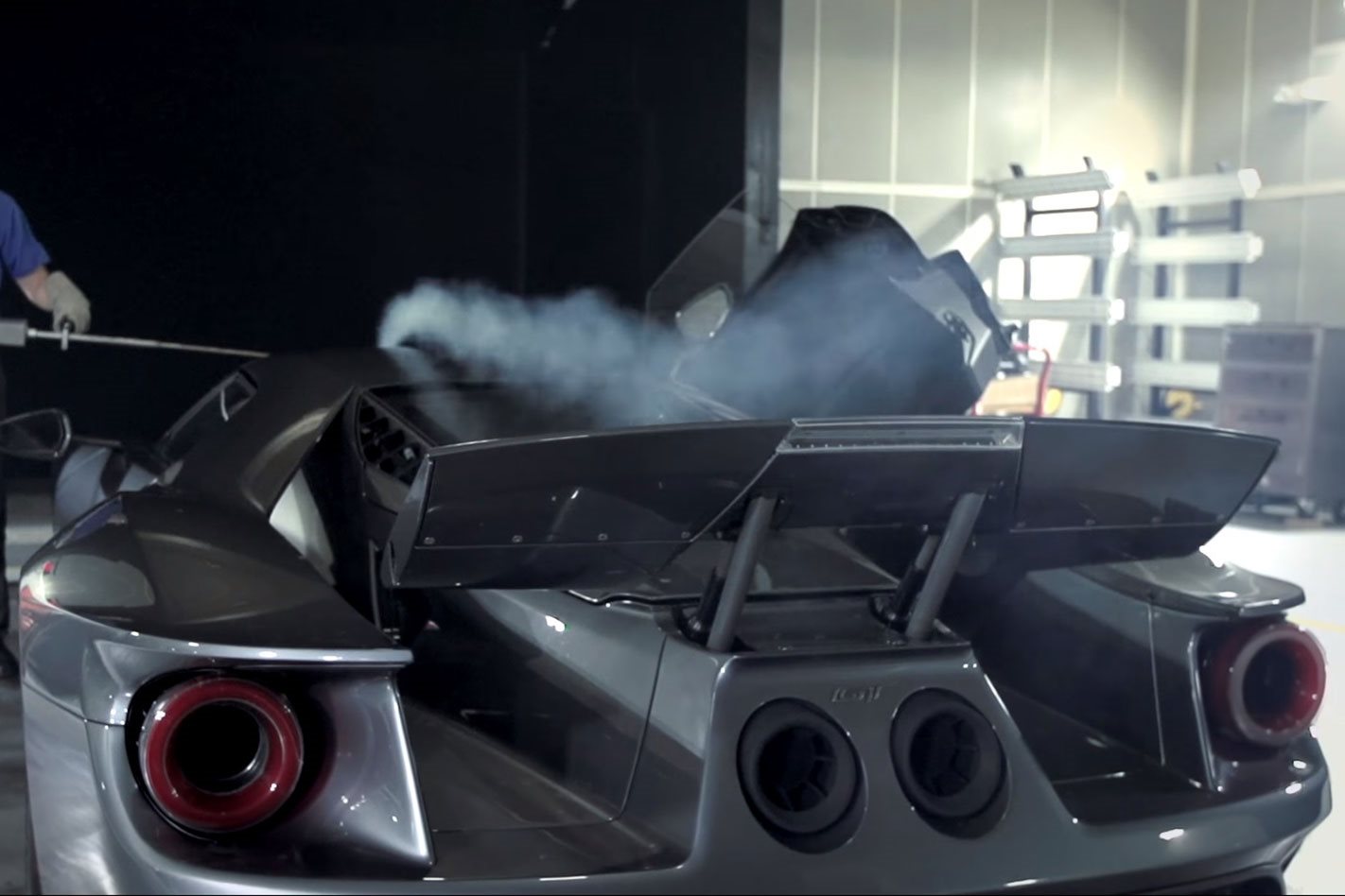 Ford GT rear wing