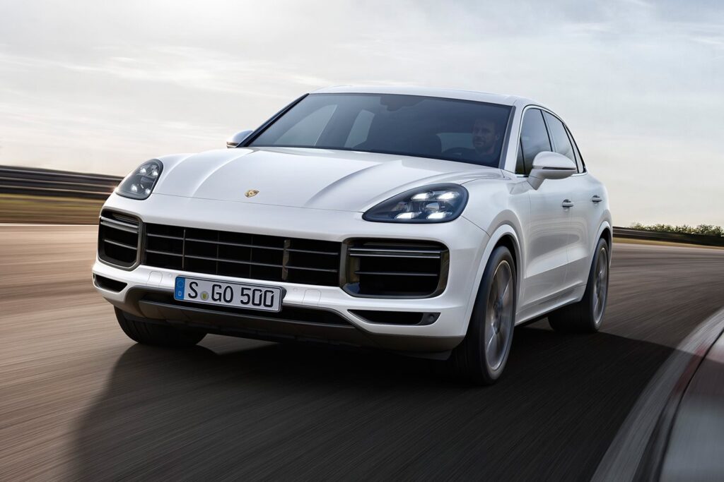 Porsche Cayenne Turbo front