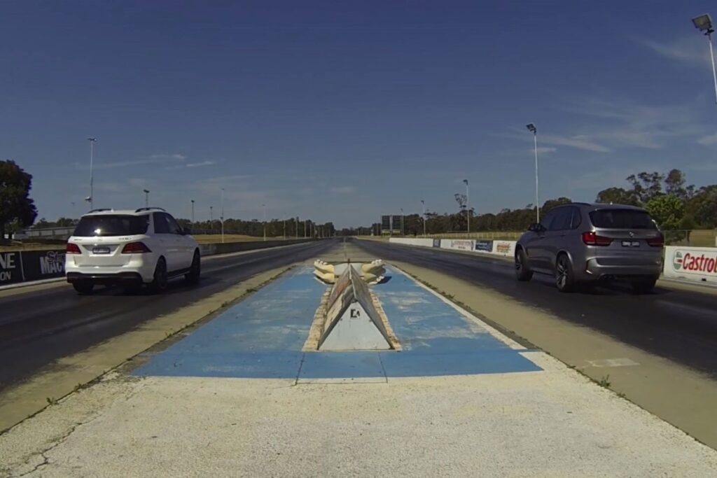 BMW X5 M vs Mercedes-AMG GLE 63 drag race