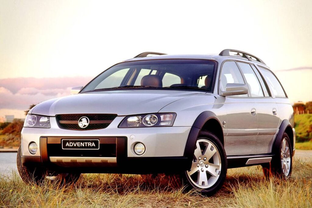 2005 Holden Adventra
