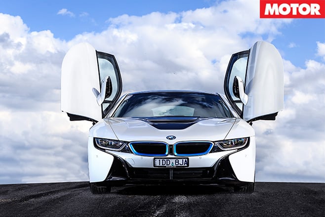 BMW-i 8-front