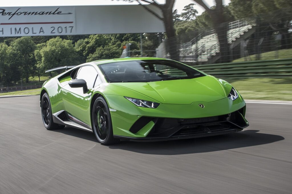 2017 Lamborghini Huracan Performante main