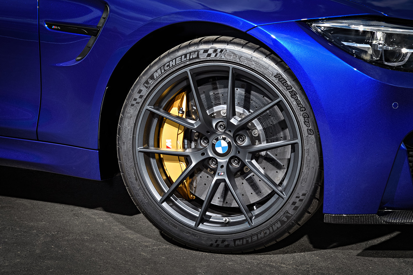 2018 BMW M4 CS wheel