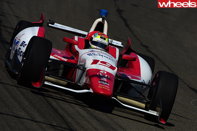 F1-race -Justin -Wilson-
