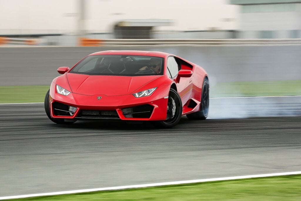 Lamborghini Huracán LP 580-2 review