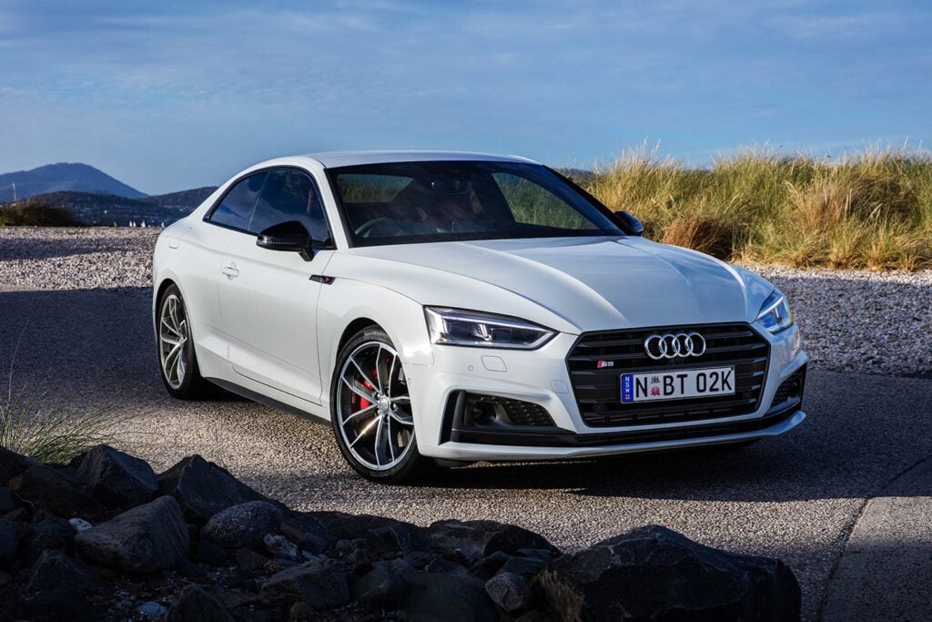 Audi S5 main