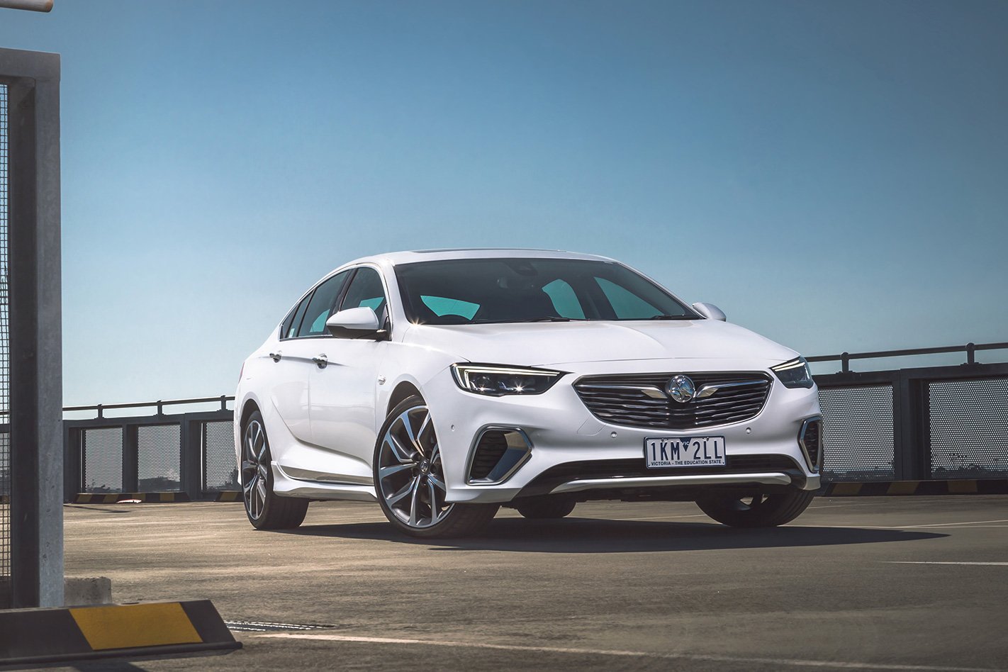 2018 Holden Commodore VRX front