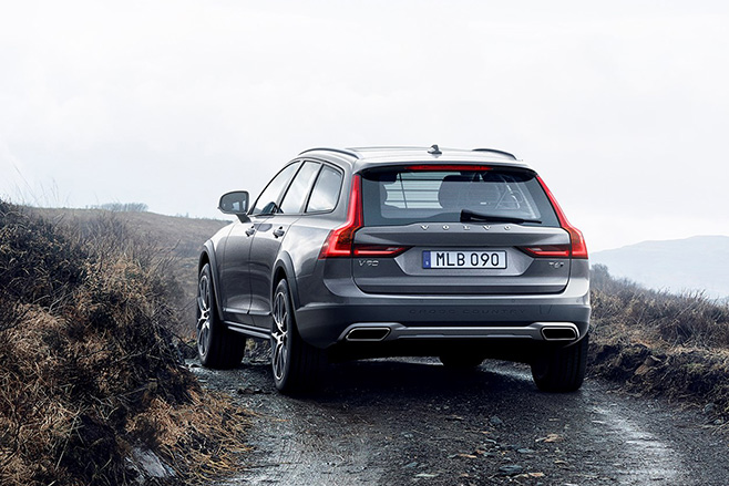 Volvo V90 Cross Country