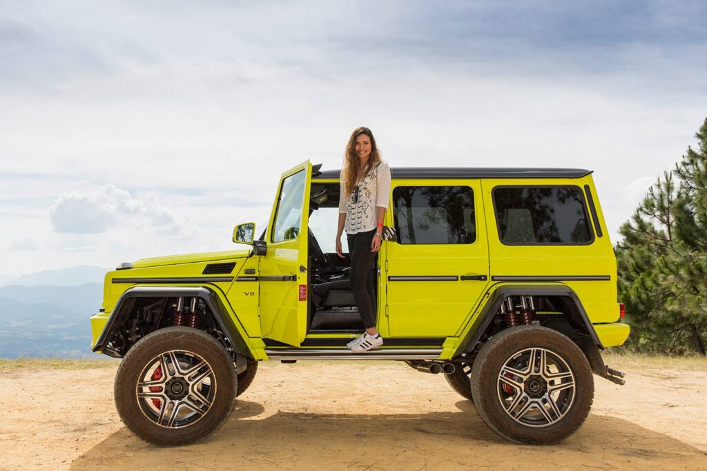 Mercedes shifts focus to capture more female fans