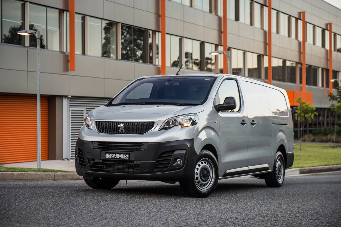 Peugeot Expert Long