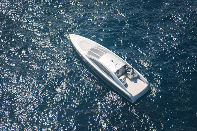Mercedes Benz Silver Yacht