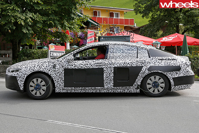 Opel -insignia -spy -pic