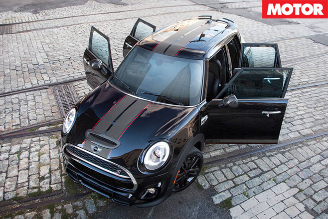 Mini Cooper S Carbon Edition doors open