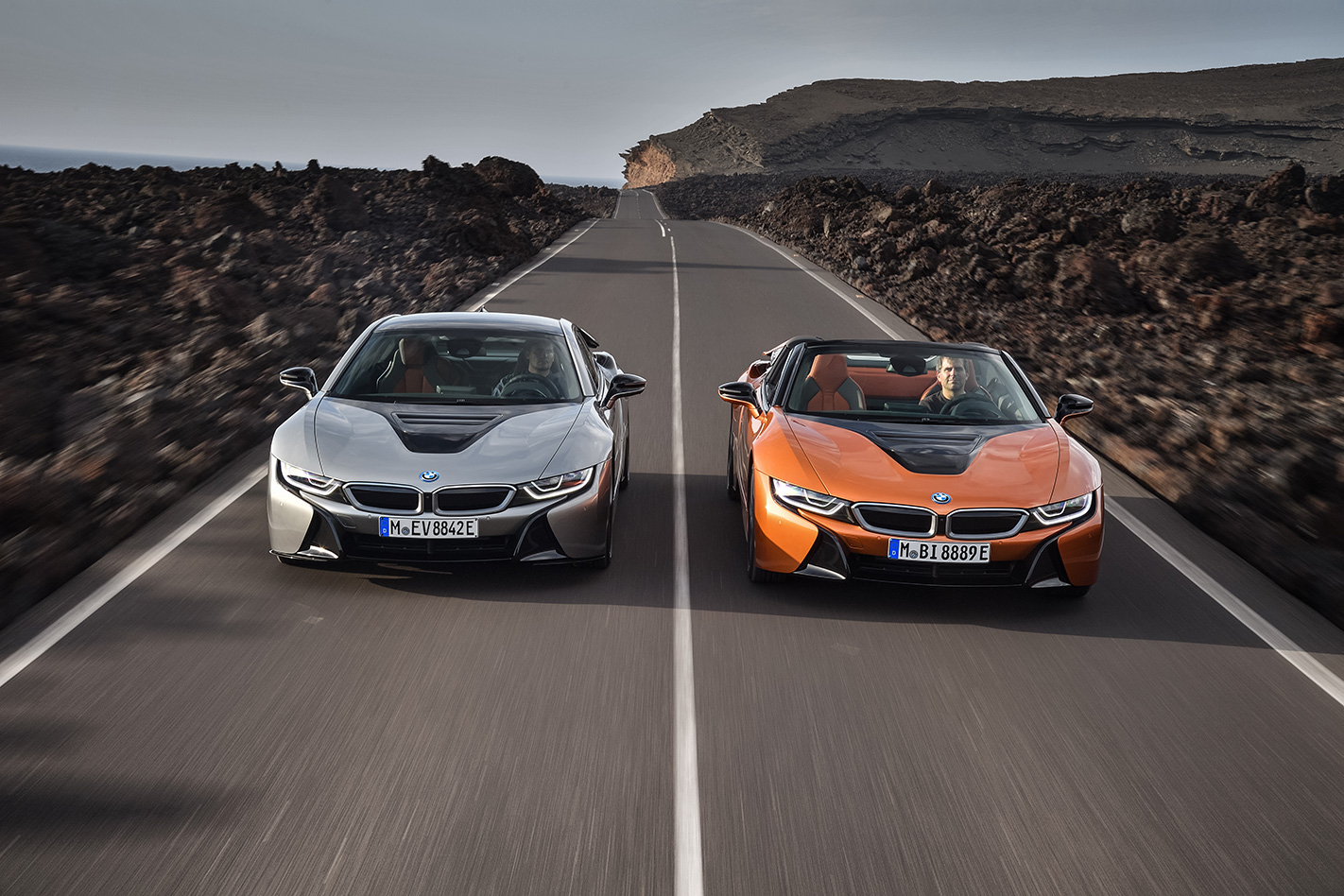 2018 BMW i8. front nw