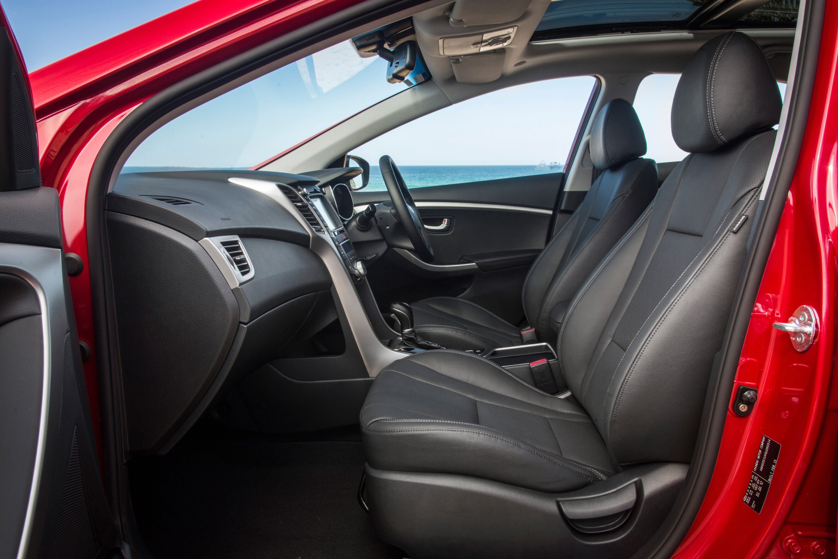 2015_Hyundai _i 30_review _12