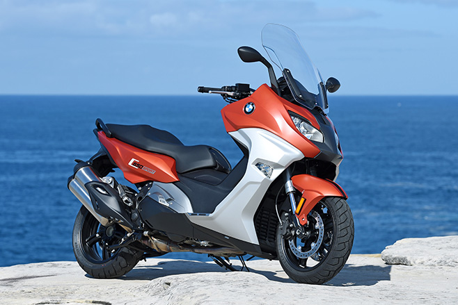 BMW C 650 Sport scooter stand