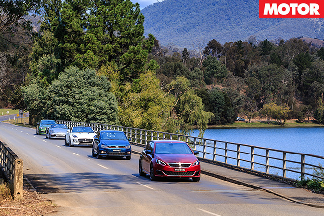 Manual cars driving straight