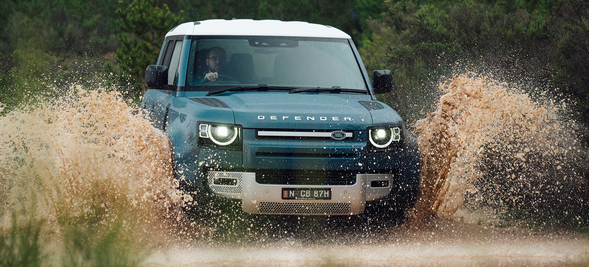 2020 Land Rover Defender P400 SE