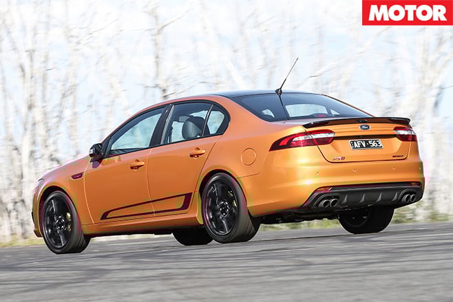 Ford falcon xr8 sprint rear cornering