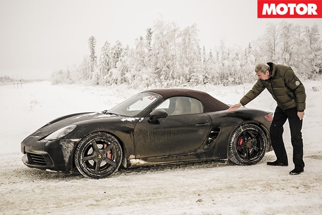 Porsche 718 Boxsters side