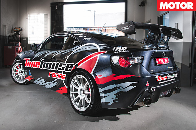 Tunehouse 86 side rear