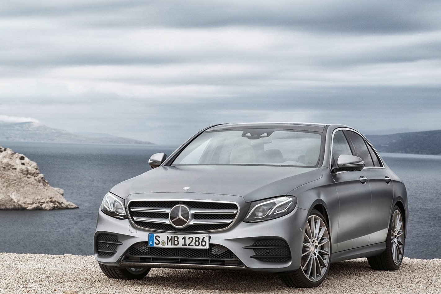 autonomous car Mercedes E-Class