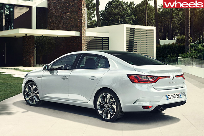 Renault -Megane -rear -driving