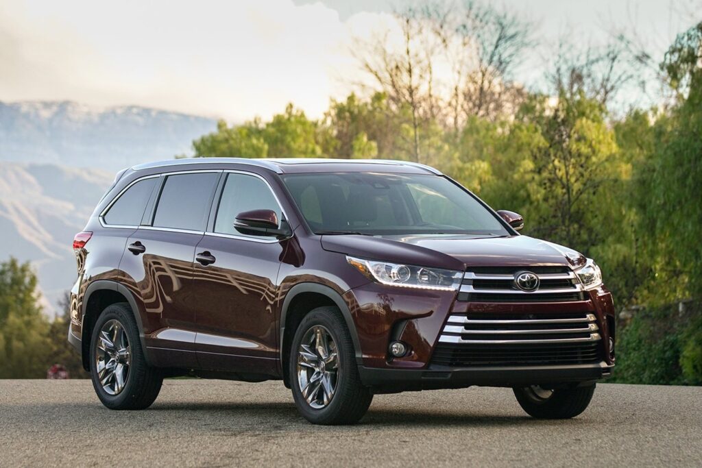 Toyota Kluger vs Kia Sorento –Which Car Should I Buy As My Retirement Car?