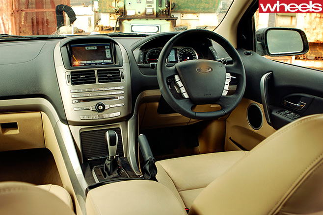 2011-Ford -Territory -interior