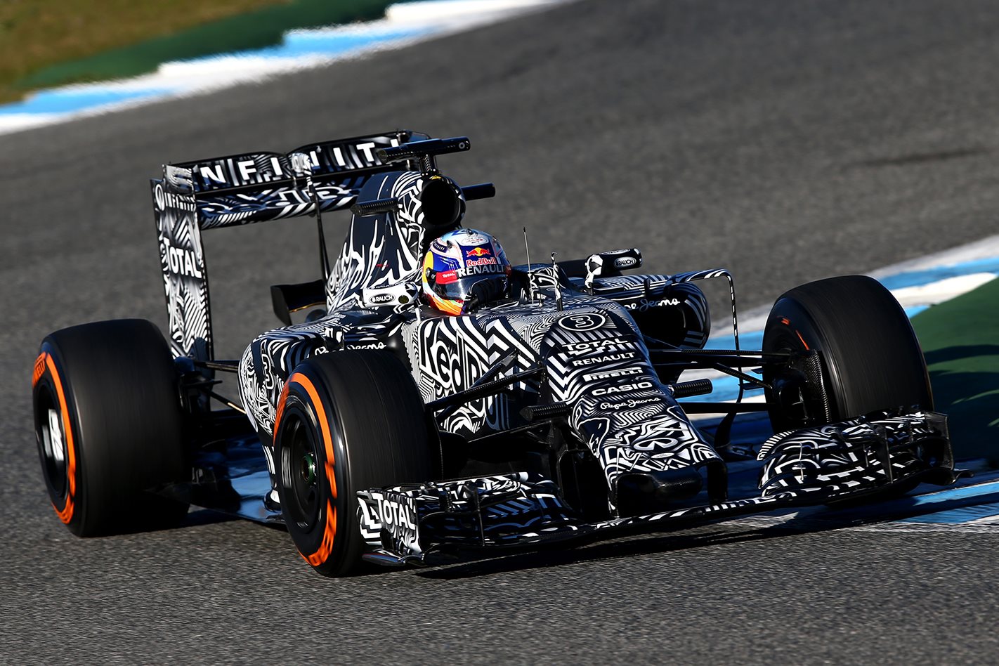 Daniel Ricciardo tests at Jerez