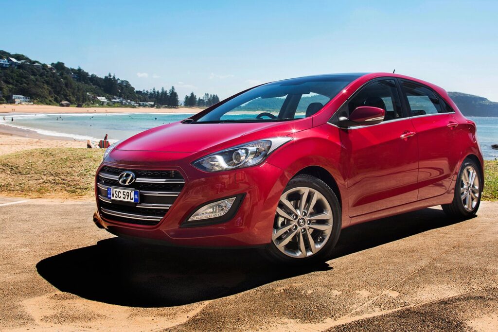 VFACTS new vehicle sales report April 2016