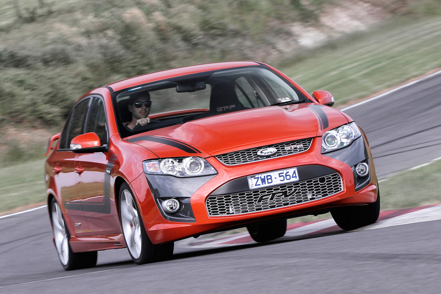 FPV-Falcon-XR6-Sprint.jpg