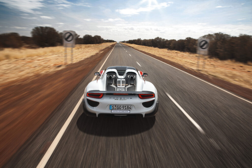 2015 Porsche 918 Spyder high-speed outback run